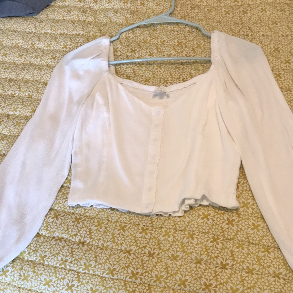 Cropped Blouse 🤍
